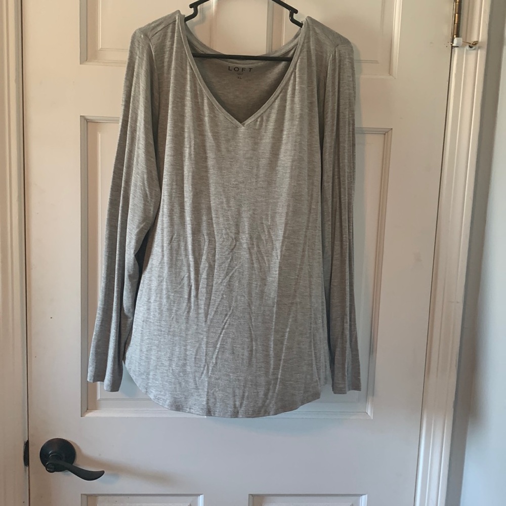 EUC Loft Size XL gray light weight super soft long sleeve top